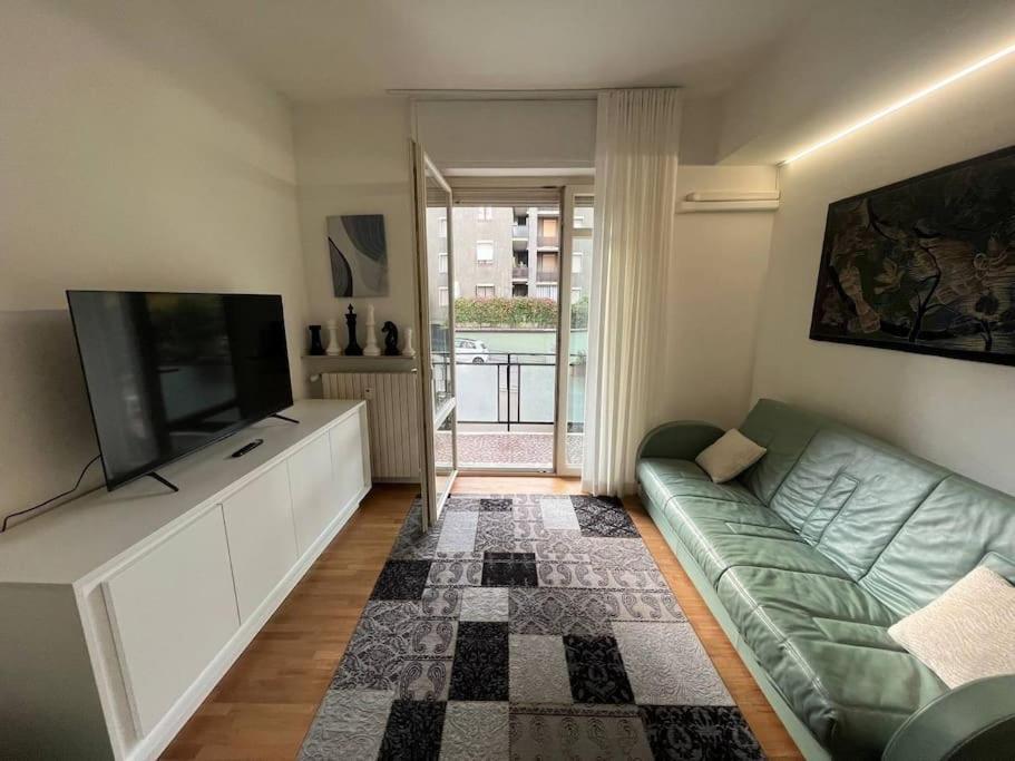 Appartamento Spazioso In Centro Placência Exterior foto